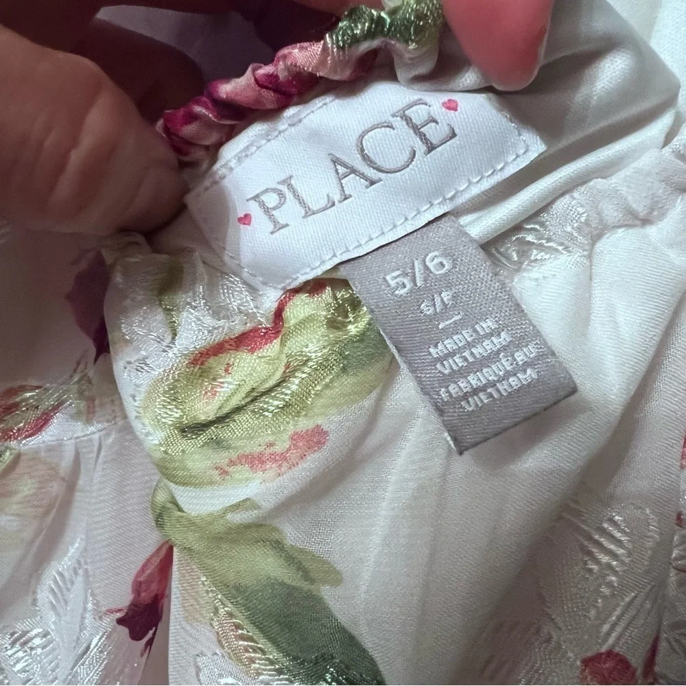 Place girl dress Color:white/floral print Size: 4/6 spring, flower girl, party
